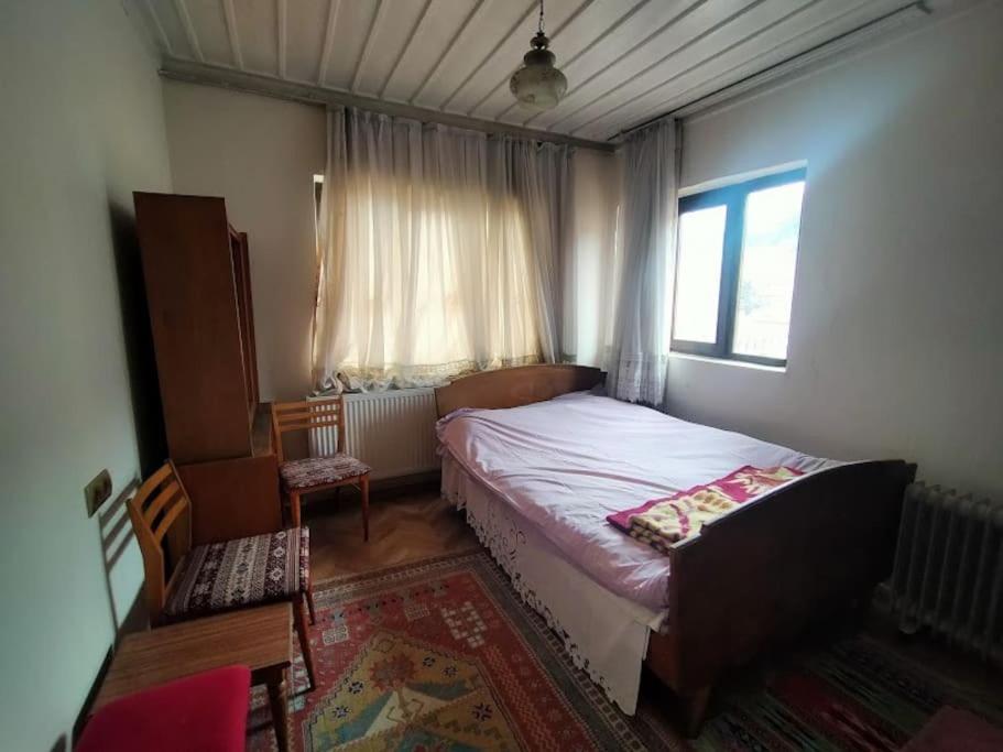 Afyon Kalesi Eteklerinde Bir Yer Villa Afyonkarahisar Eksteriør bilde